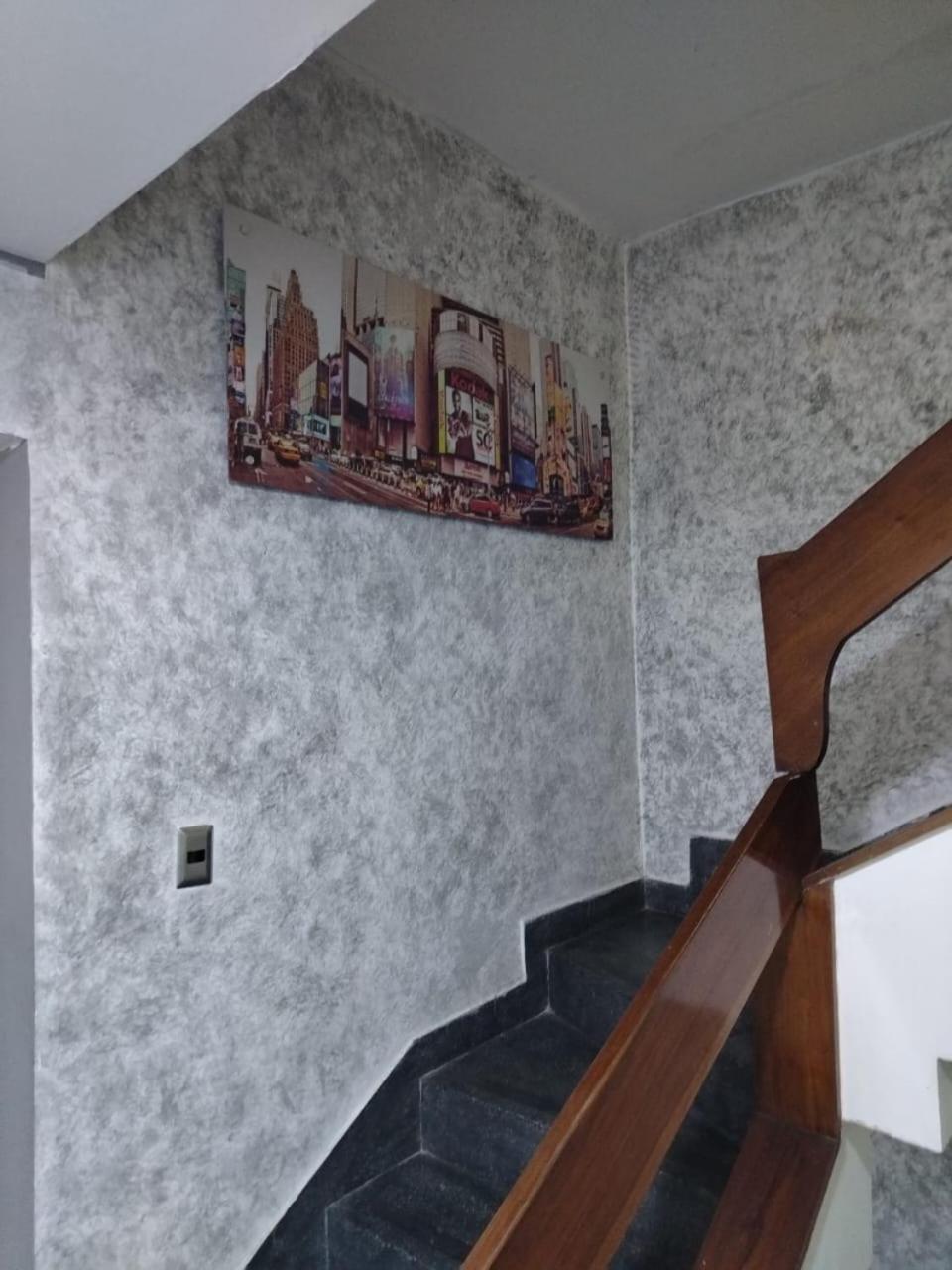 Hotel Country ميديلين المظهر الخارجي الصورة